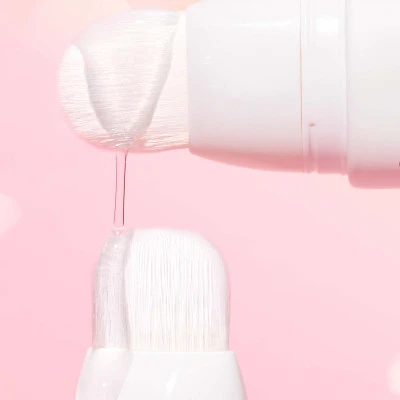 Clarins Peeling Beauté Éclair Resurfaçant & Coup D’éclat 4 Clarins Peeling Beauté Éclair Resurfaçant & Coup D’éclat – Image 2